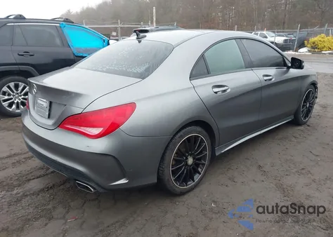 2016 Mercedes-Benz Cla 250 4Matic z USA, uszkodzony, nr VIN WDDSJ4GB2GN388470